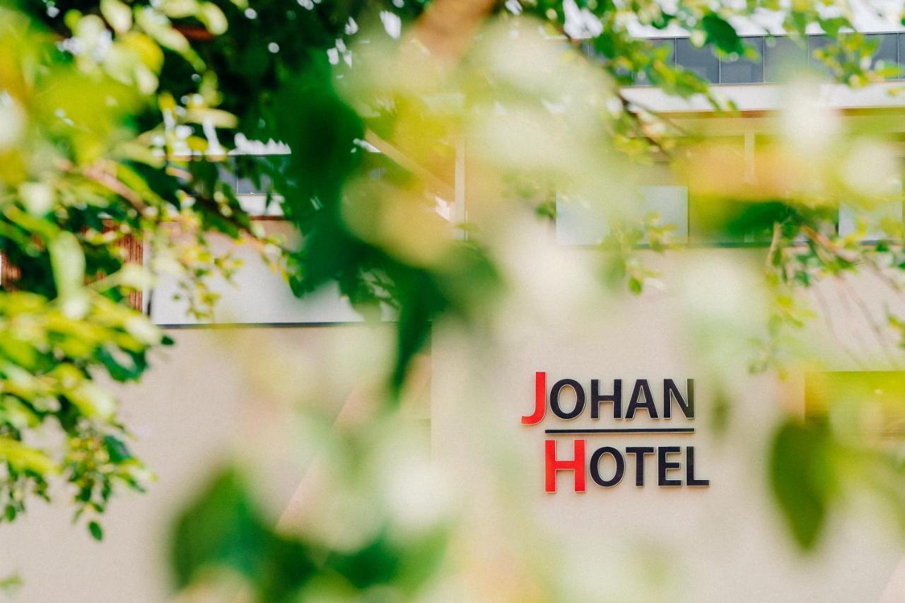 Johan Hotel Zlín Exterior foto